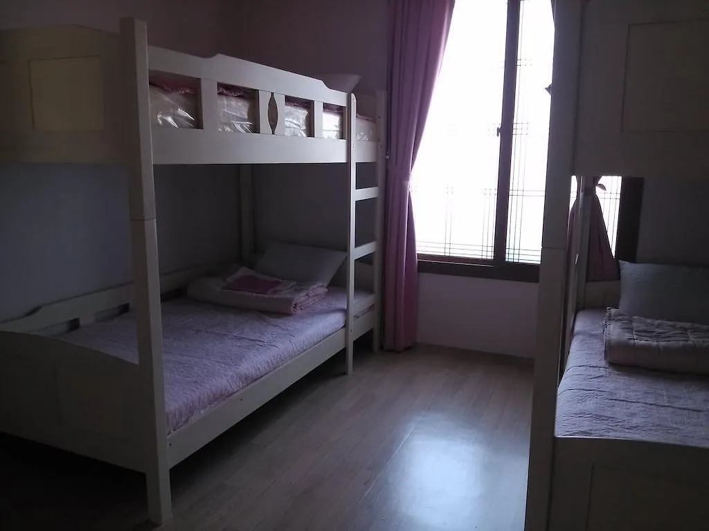 Petit Monami Guesthouse Jeju South Korea