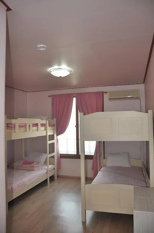 Petit Monami Guesthouse Jeju 0*,