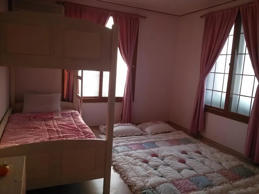 Petit Monami Guesthouse Jeju 0*,